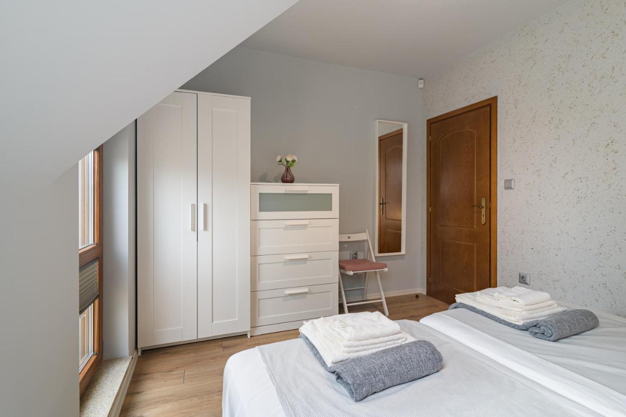 Magdalena Apartment - Two Bathrooms, Perfect City Center Варна Екстериор снимка