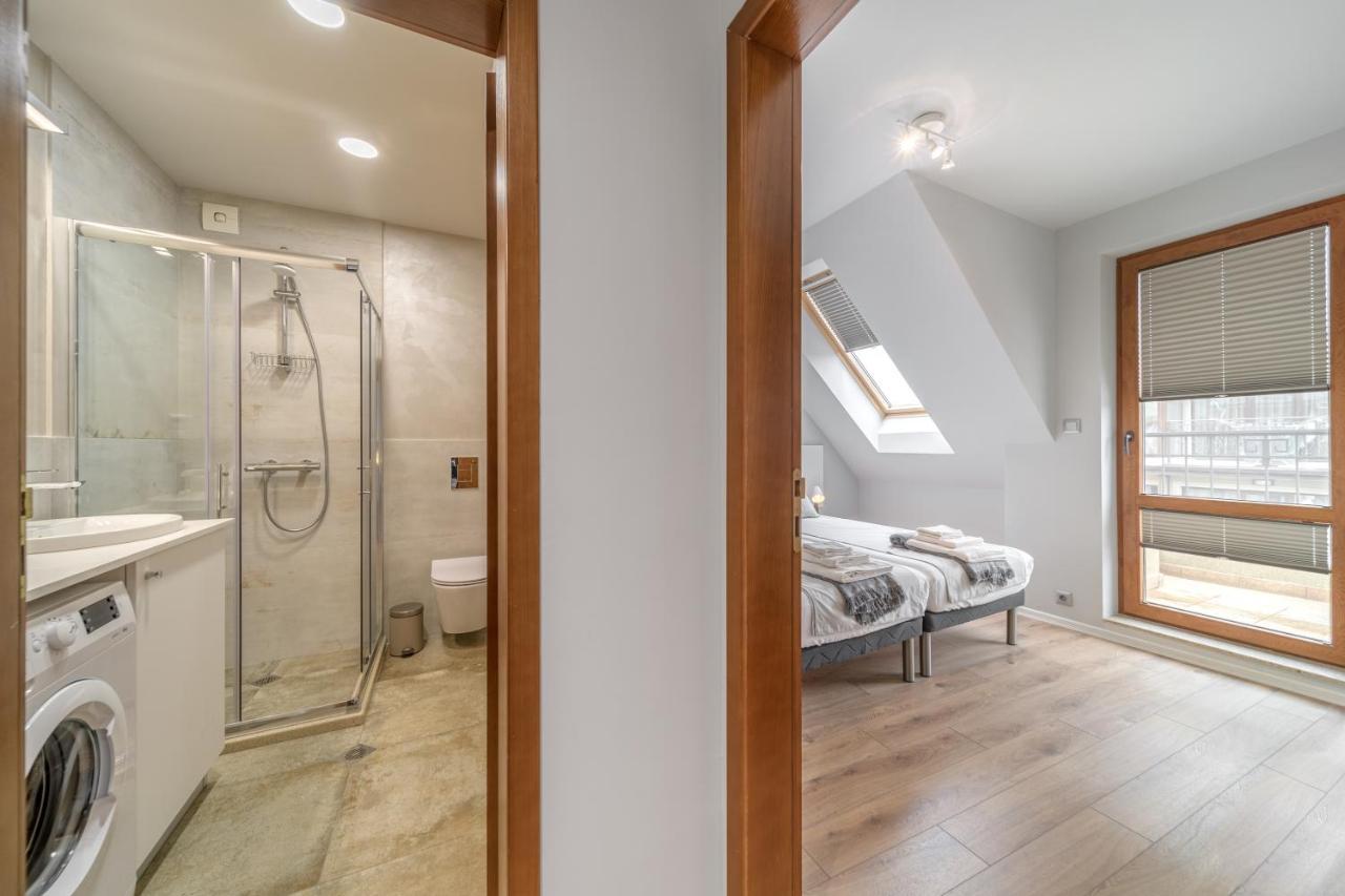 Magdalena Apartment - Two Bathrooms, Perfect City Center Варна Екстериор снимка